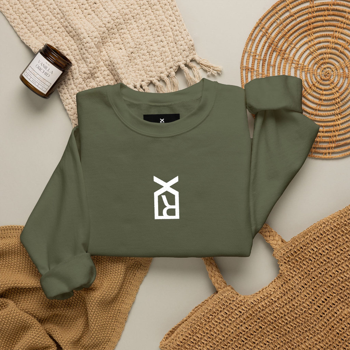 Unisex Heavy Blend™ Crewneck Sweatshirt-Luxiro Brand